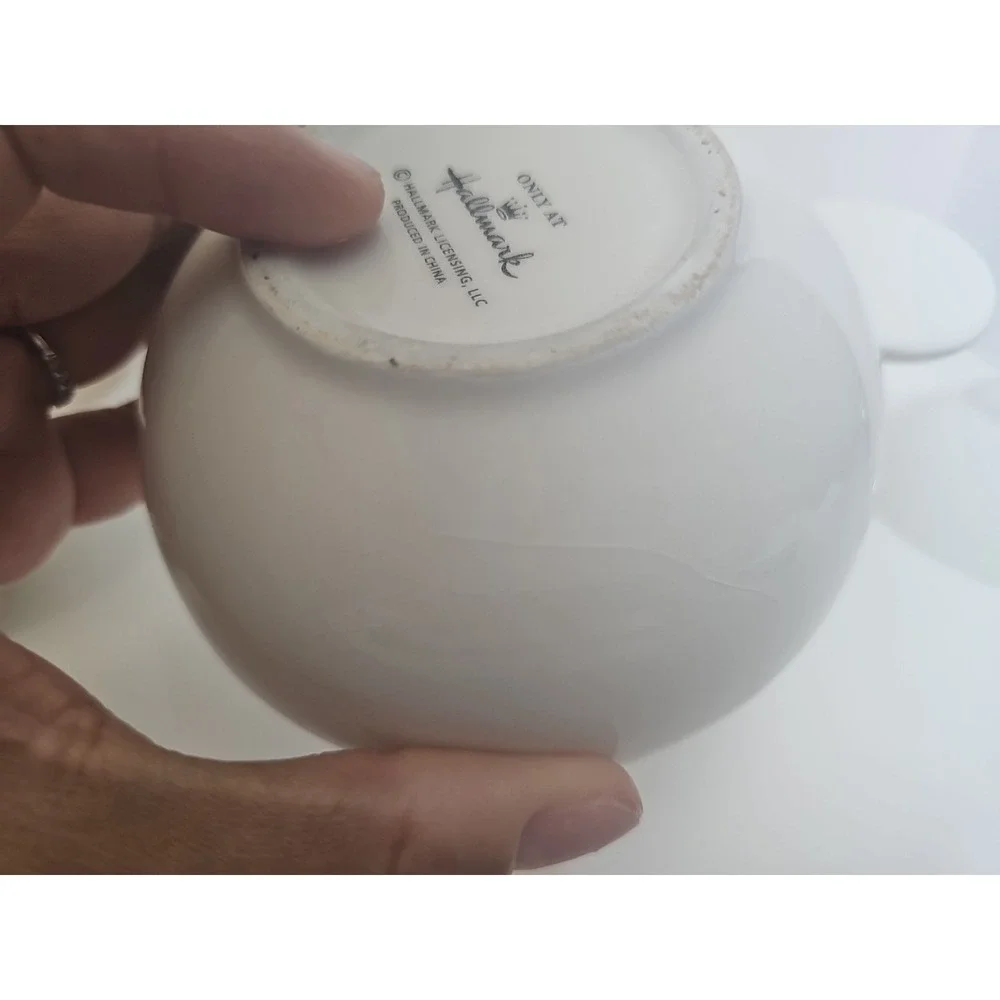 Hallmark Snowflake Nesting Ceramic Measuring Cups Set Of‎ 3